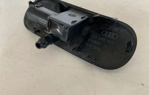 Audi A7 S7 4G Windshield washer spray nozzle 4G8955987