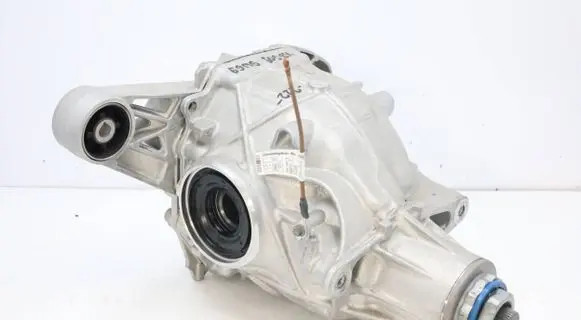 BMW XM Rear differential 8686222