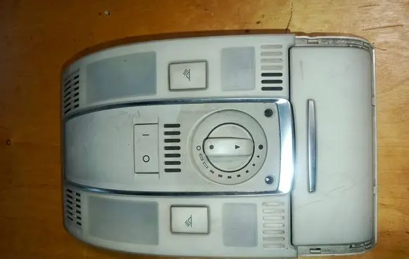 Audi A6 S6 C6 4F Other interior light 4F0951177 4F0910177 050169J29