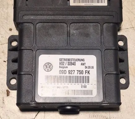 Audi Q7 4L Gearbox control unit/module 09D927750FK H52S0940 MKDB012232