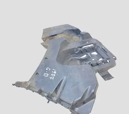 Volvo V40 Rear bumper mounting bracket 31395104