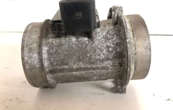 Audi A4 S4 B7 8E 8H Mass air flow meter 059906461G