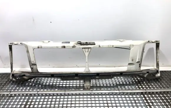 Volkswagen II LT Front bodywork piece 
