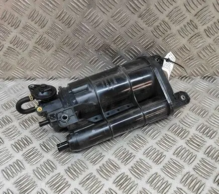 Active carbon filter fuel vapour canister