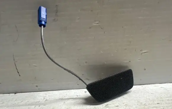 Volvo XC90 Microphone (bluetooth/phone) 39825771 15W503 023002400