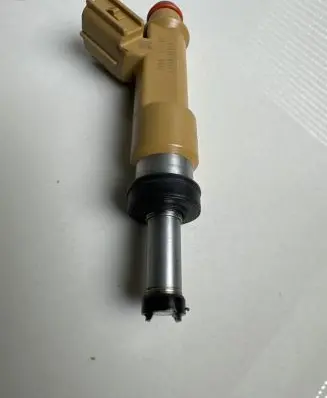 Toyota Prius+ (ZVW40) Fuel injector 2325037010