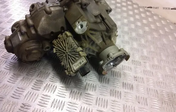 Alfa Romeo Stelvio Gearbox transfer box case 00463374840 2019933193