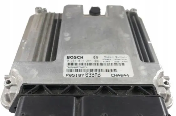 Chrysler Sebring (ST-22 - JR) Engine control unit/module P05187638AB