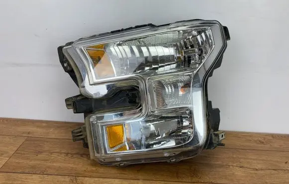Ford F150 Headlight/headlamp FL3413006AU