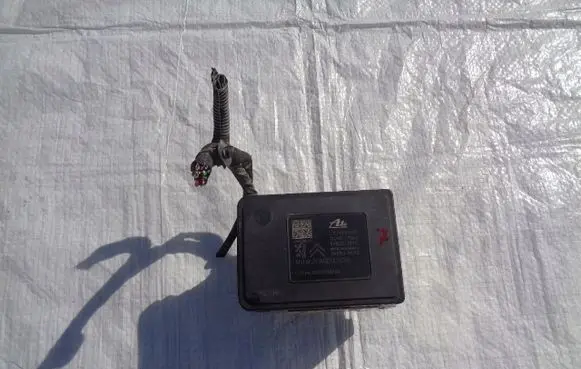 Peugeot 208 ABS Pump 9814482780