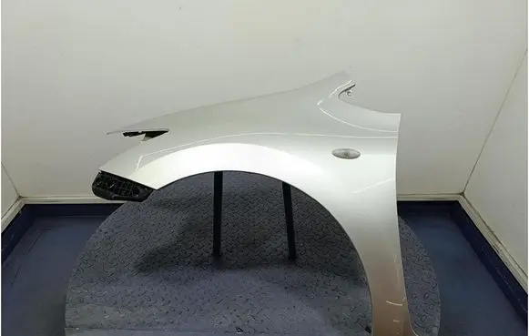 Toyota Auris 150 Fender