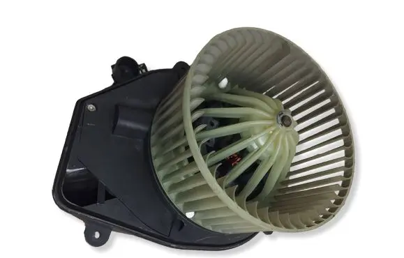 Volkswagen PASSAT B5.5 Heater fan/blower 740221233F 8D1820021