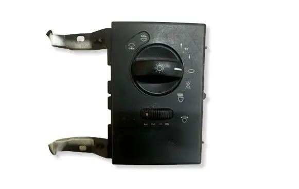 Mercedes-Benz Vito Viano W639 Light switch A6399050000