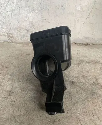 Citroen C4 Cactus Air intake duct part 9682647680