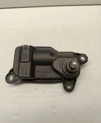BMW 3 E90 E91 Intake manifold valve actuator/motor 7546982 70308150