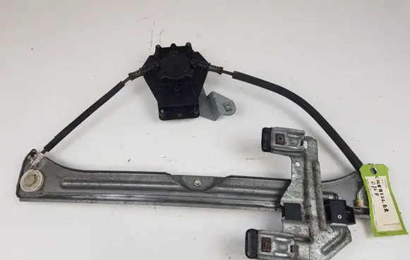 Chrysler PT Cruiser Front window lifting mechanism without motor 04724556AE