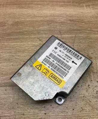 BMW 5 E39 Airbag control unit/module 6920848