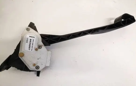 Volvo XC90 Accelerator throttle pedal 8634697 6pv008537-04