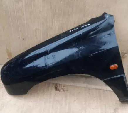 Suzuki Grand Vitara I Fender