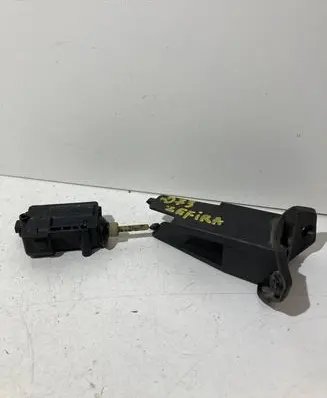 Opel Zafira A Central locking motor 13120789 805472