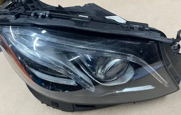 Mercedes-Benz E W213 Headlight/headlamp A2139068606 SSB735SAE