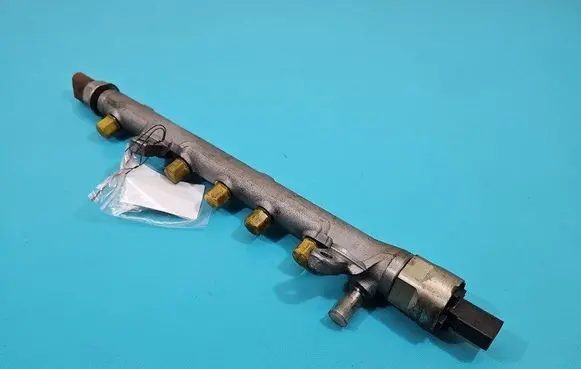 Fuel main line pipe
