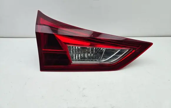 Toyota Auris E180 Tailgate rear/tail lights 02268 05180238
