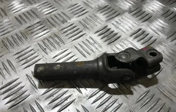 Mitsubishi Carisma Steering column universal joint