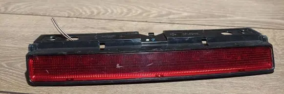 Volkswagen Fox Third/center stoplight 5z0945097