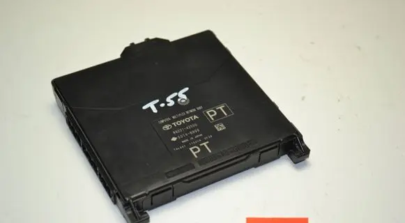 Toyota RAV 4 (XA50) Comfort/convenience module 8922142500 50146998