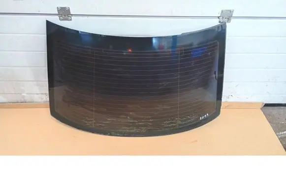 Audi A4 S4 B6 8E 8H Front vent window/glass (coupe) 