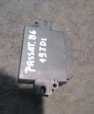 Volkswagen PASSAT B6 Parking PDC control unit/module 3C0919283C 604082 0804601822