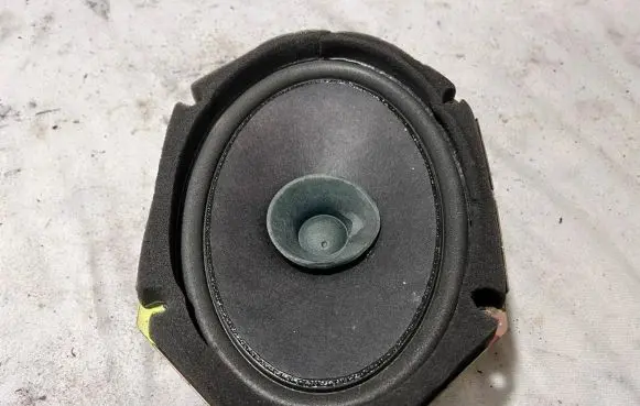 Mazda 3 I Front door speaker 3M8118808CA 3M8118808