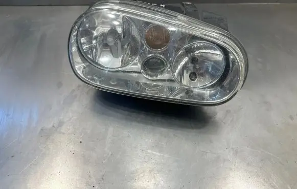Volkswagen Golf IV Headlight/headlamp 1J1941016C 67736940