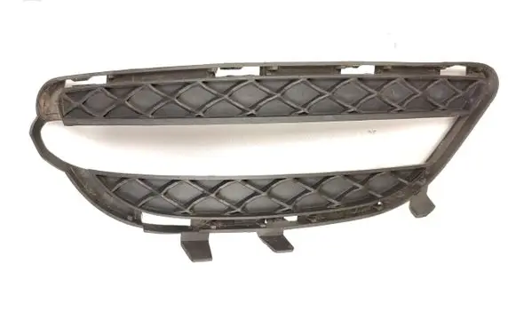 Mercedes-Benz CLS C218 X218 Front bumper lower grill 2188851523
