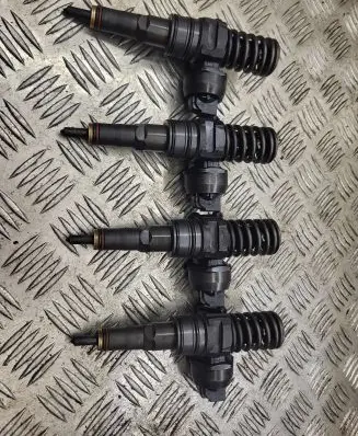 Fuel injectors set