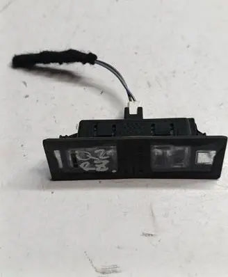 Audi Q2 - Number plate light 8W6943021A