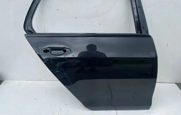 Volkswagen Golf VII Rear door 5G4833312L 5G4833056AC