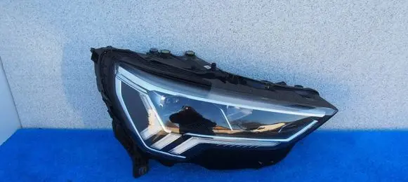 Audi Q3 F3 Headlight/headlamp 83A941034