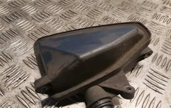 Chrysler 300 - 300C Intake resonator 6421400087