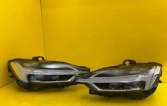 Volvo S60 Headlight/headlamp 3233898432396574