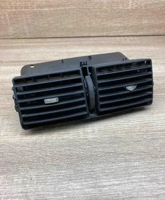 Peugeot 307 Dash center air vent grill 9634511177 A1079302