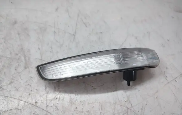 Ford Ecosport Mirror indicator light GJ5413B383AA