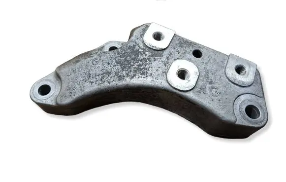 Volkswagen Golf V Gearbox mounting bracket 1K0199117