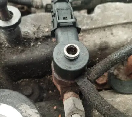 KIA Ceed Fuel injector 0445110256