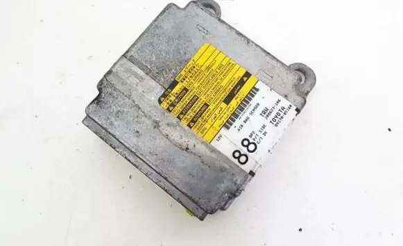 Toyota Avensis T250 Airbag control unit/module 8917005160