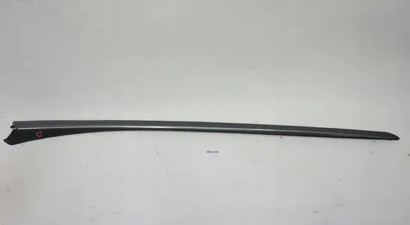 Peugeot 3008 I Front door windshield rail 