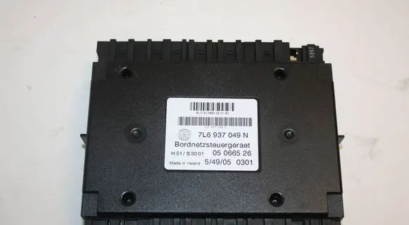 Volkswagen Touareg I Comfort/convenience module 7L6937049H 05066526 H51S3001