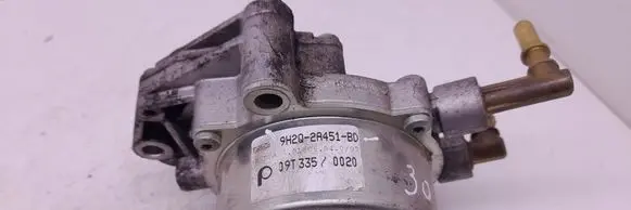 Land Rover Discovery 4 - LR4 Vacuum pump 9H2Q2A451BD