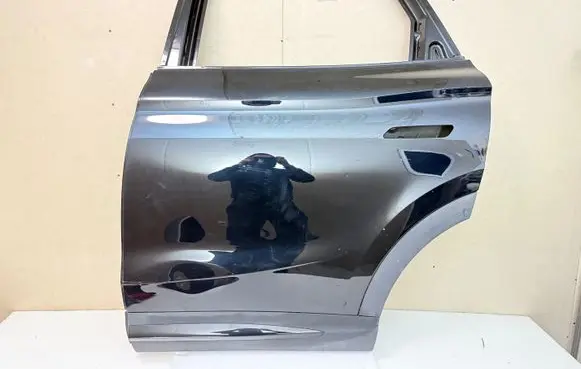 MG Marvel R Rear door